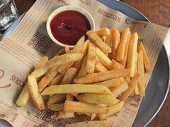-MARU玛露音乐餐厅(大学路店)