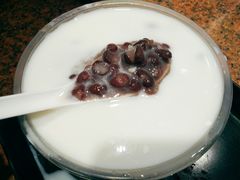 香芋红豆牛奶-百花传统甜品店(原址店)