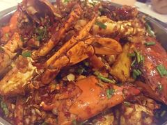 -凤凰路何眼镜香辣蟹(花果园店)