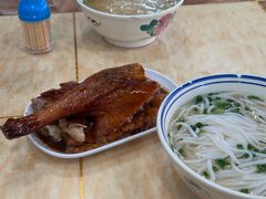 -香辉食馆(新兴路店)