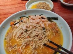 -裕兴记•蟹黄面馆(人民广场店)