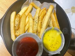 -阿卡AK.Lab洋风韩餐(花园路万达坊店)