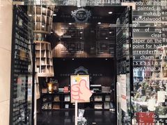-钟书阁(群光广场店)
