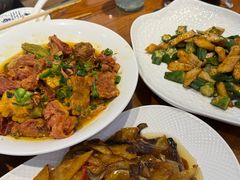-那家老院子东北菜·饺子·小鸡炖蘑菇(艳华街店)
