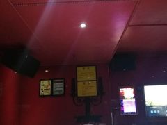 -百威KTV(恒福路店)