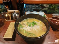 -银米·云南传统过桥米线(双廊黑金冠店)