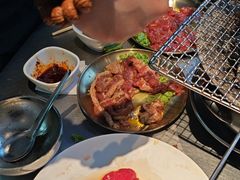 -合易泓烤肉•首创生椰大油边(宁山路店)