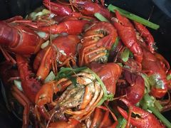 黄焖龙虾-指爱龙虾(金杨路总店)