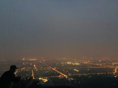-鬼笑石后山停车场