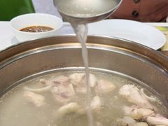 -烹然四季椰子鸡火锅(团结湖总店)
