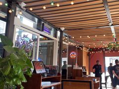 -Dampa Seafood Grill - Dubai