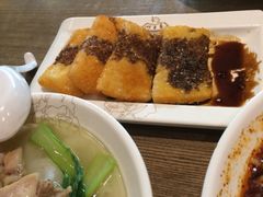 -蓉李记成都名小吃(二七万达店)