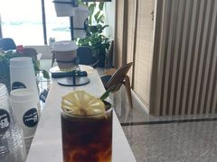 冷萃-洄归山也·高空C位湖景下午茶(东方之门店)