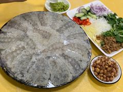 -官塘陈记鱼生·潮汕砂锅粥·牛肉火锅(潮枫路总店)