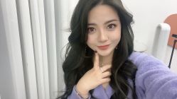-AYO SALON