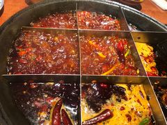 -周小明火锅(黑金冠社区店)