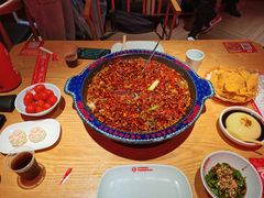 -何师傅美蛙鱼头(汉街店)