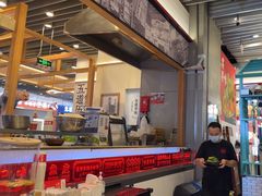 -肥汁米蘭香港米线(长宁来福士店)