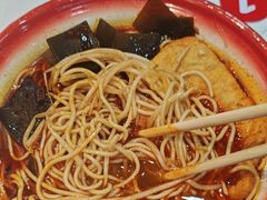 -刘二姐襄阳牛肉面(鸟巢店)