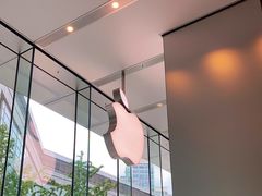 -Apple零售店(华贸购物中心店)