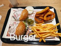 -The Habit Burger Grill 哈比特汉堡(复兴soho店)
