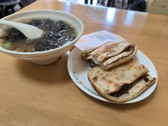 -宝光熏肉鞋底火烧(新街口店)