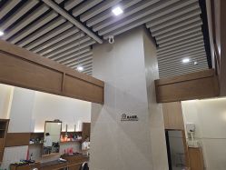 -MARTIN'S BARBER SHOP男士理发馆