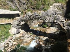 -苍山世界地质公园·石门关大峡谷
