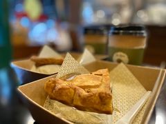 -Pie Bird(新闸路店)