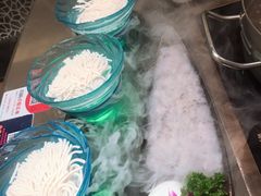 -捞王锅物料理(上海世茂广场店)