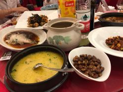 -成都世外桃源酒店-宴会厅·草坪婚礼·会议活动