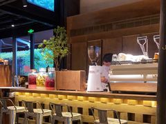 -Metal hands·铁手咖啡