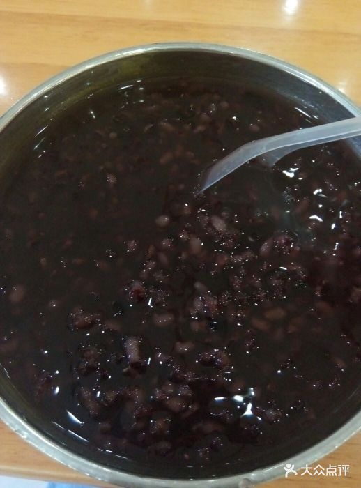 同济医学院丁香园食堂黑米粥图片