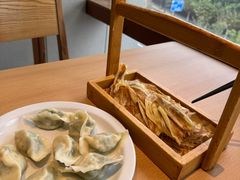 -关东小磨东北菜(上海长风大悦城店)