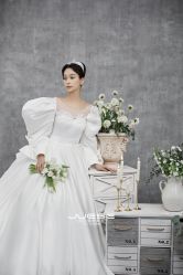 -角色婚纱摄影(中心店)