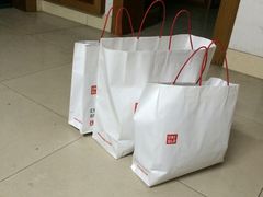 -优衣库(南宁江南万达店)