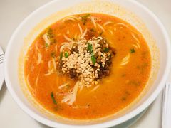 -港丽餐厅