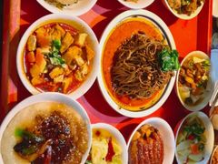 -蓝田九大碗民俗食府(蓝田店)