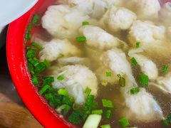 -张阿三馄饨店