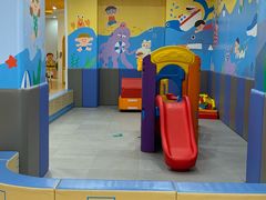 -戊辰亲子游泳俱乐部