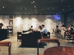 大堂-星巴克臻选(深圳华强北茂业店)