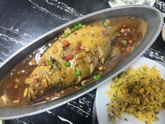 臭鳜鱼-涵家味土菜馆·徽州一绝臭鳜鱼(三河古镇店)