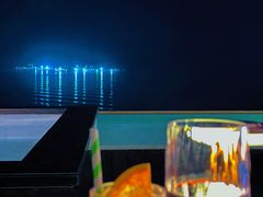 -瑰丽酒店·海吧·天际下午茶·现场DJ·天台酒吧
