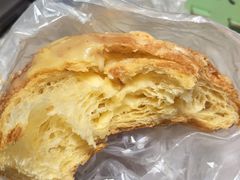 爆浆牛角-丁香西饼屋(桂林路店)