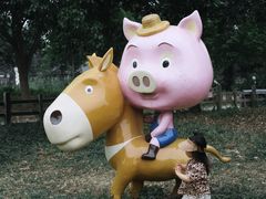-田园东方蜜桃村的田野营地