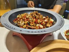-良厨本味· 老坛剁椒鱼头(深南腾讯店)