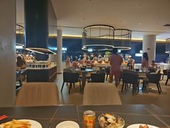 -涨巢·潮玩水疗局