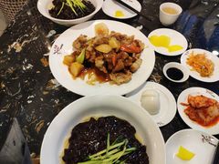 -桃园中华料理炸酱面(燕儿岛路店)