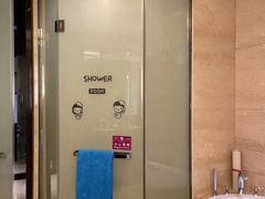 -成都保利公园皇冠假日酒店(熊猫基地店)