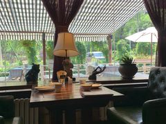 靠窗位-Local泰莲庭(虹鳟鱼店)